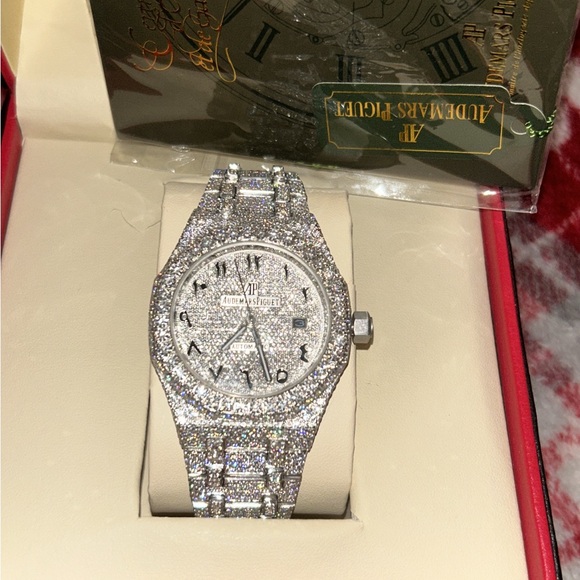 Audemars Piguet Silver Luxury Watch with Diamond Accents - Picture 1 of 6